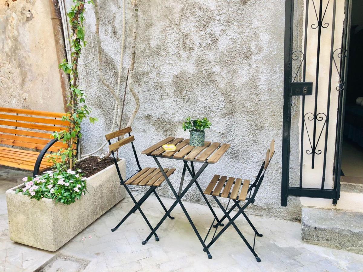 La Casa Di Miriam Villa Syracuse Buitenkant foto